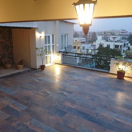 The Rooftop Cabana, A Homestay Bhuvanesvar Kültér fotó
