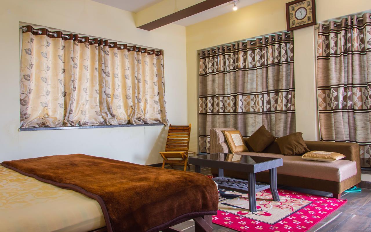 The Rooftop Cabana, A Homestay Bhuvanesvar Kültér fotó